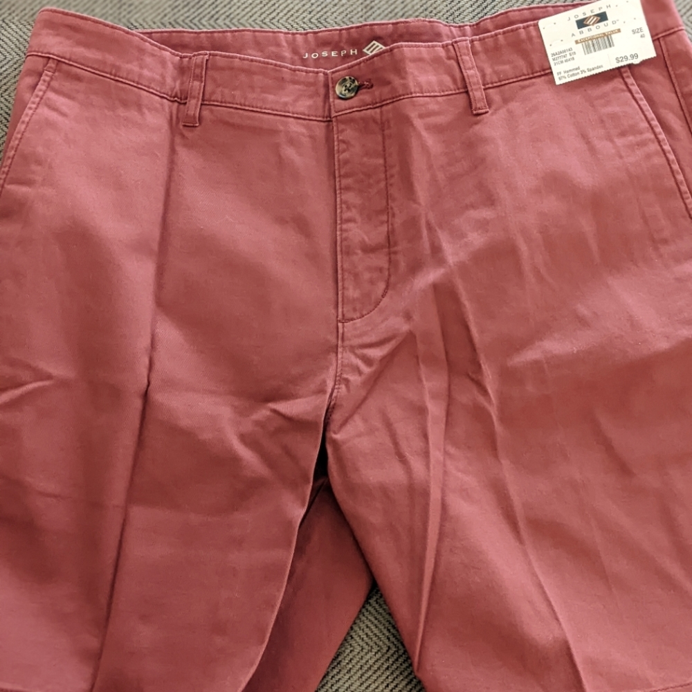 Joseph Abboud Shorts Red 40